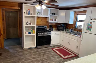 28 E Sangerville Rd, Sangerville, ME 04479 - Photo 18