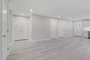 326 Ossipee Trail W, Standish, ME 04084 - Photo 6