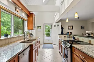 5 Hillside Pl, Boothbay, ME 04537 - Photo 8