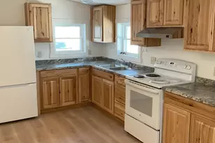 401 Beechwood St, Warren, ME 04864 - Photo 14