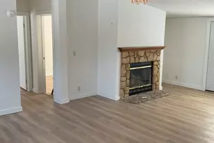 401 Beechwood St, Warren, ME 04864 - Photo 10