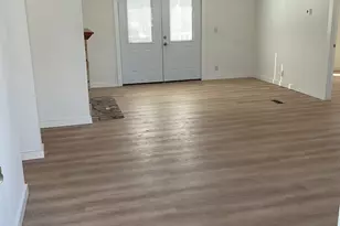 401 Beechwood St, Warren, ME 04864 - Photo 6