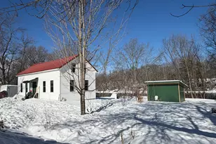 42 Howard St, Old Town, ME 04468 - Photo 4