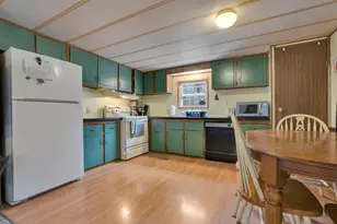 17 Red Fox Ln, Sanford, ME 04073 - Photo 2