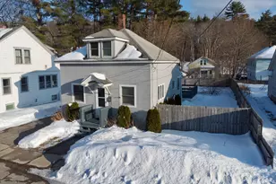 27 Weeman St, Sanford, ME 04083 - Photo 2