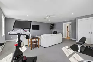 10 Lodge Dr, Saco, ME 04072 - Photo 32