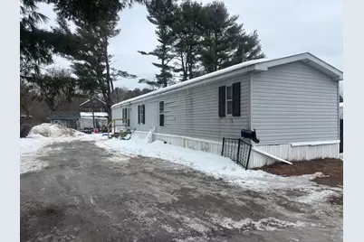 15,19 Adams Street, Skowhegan, ME 04976 - Photo 2