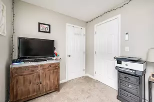 598 Main St, Sanford, ME 04083 - Photo 12