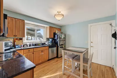 80 Vesper Street #2, Portland, ME 04101 - Photo 8