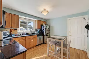 80 Vesper St, Portland, ME 04101 - Photo 8