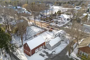 18 Portland St, Yarmouth, ME 04096 - Photo 40