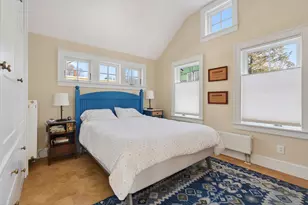 18 Portland St, Yarmouth, ME 04096 - Photo 8