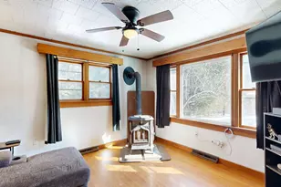 506 Park St, Livermore Falls, ME 04254 - Photo 14