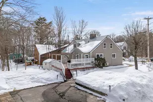 27 Grove St, Sanford, ME 04083 - Photo 4