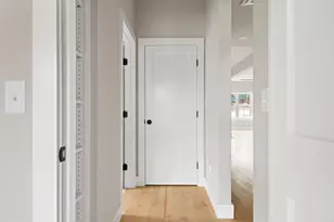 112 Owls Nest Rd, Portland, ME 04102 - Photo 10