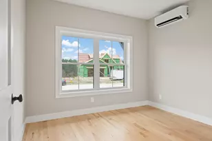 112 Owls Nest Rd, Portland, ME 04102 - Photo 8