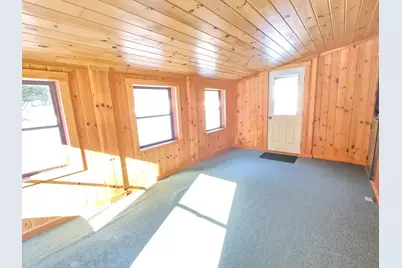 252 Maple Avenue, Farmington, ME 04938 - Photo 16