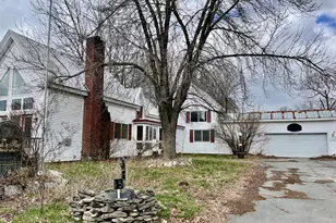 15 Garfield St, Madison, ME 04950 - Photo 2