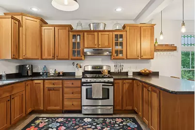 674 Highland Avenue, South Portland, ME 04106 - Photo 6