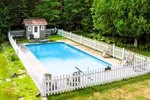 8 Hammond Ln, Searsport, ME 04974 - Photo 4