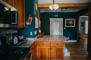 51 Forest St, Dexter, ME 04930 - Photo 10