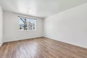 14 Hornet St, Brunswick, ME 04011 - Photo 6