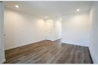 401 E Pittston Road, Pittston, ME 04345 - Photo 4