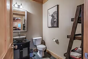 71 Vail Dr, Newry, ME 04261 - Photo 16