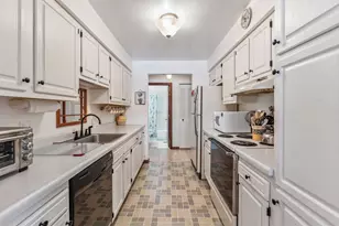 600 Riverside Dr, Augusta, ME 04330 - Photo 12