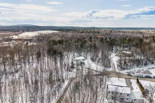 115 Canterbury Rd, Brewer, ME 04412 - Photo 2