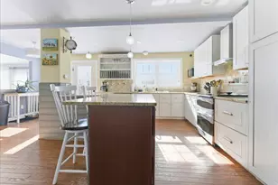 29 Jewell St, Jay, ME 04239 - Photo 10