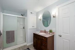 281 York St, York, ME 03909 - Photo 18