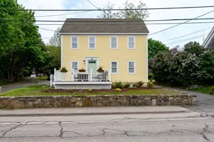 281 York St, York, ME 03909 - Photo 2