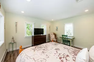 281 York St, York, ME 03909 - Photo 22