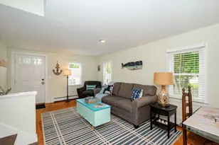281 York St, York, ME 03909 - Photo 6