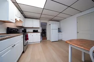 25 Margin St, Orono, ME 04473 - Photo 8