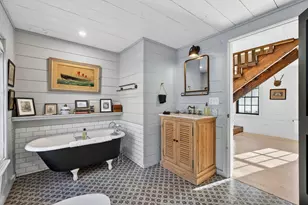 41 Mills Rd, Kennebunkport, ME 04046 - Photo 26