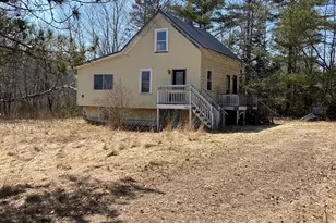 307 Main St, Baileyville, ME 04694 - Photo 2