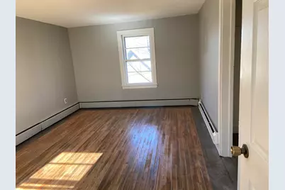 21 Laurel Street, Augusta, ME 04330 - Photo 4