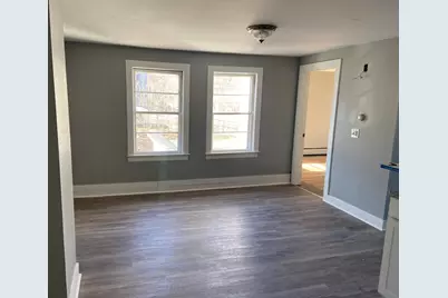 21 Laurel Street, Augusta, ME 04330 - Photo 2