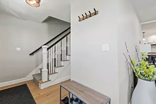 9 Cobblestone St, Falmouth, ME 04105 - Photo 14