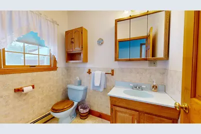 1696 Federal Road, Livermore, ME 04253 - Photo 14