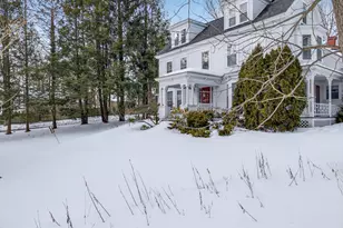 4 Trefethen Ave, Kittery, ME 03904 - Photo 2