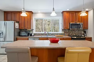 19 Crestview Dr, Orono, ME 04473 - Photo 14