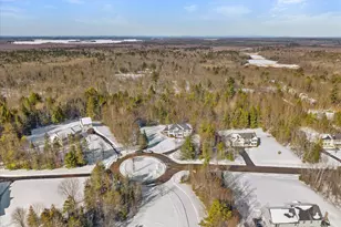 19 Crestview Dr, Orono, ME 04473 - Photo 66