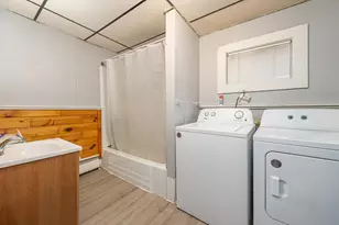 9 Dix Ave, Mexico, ME 04257 - Photo 8