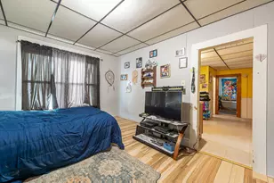 421 Cumberland St, Rumford, ME 04276 - Photo 6