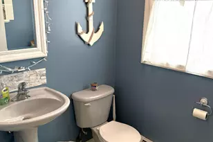 13 Oakwood Dr, South Portland, ME 04106 - Photo 14