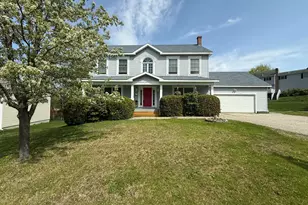 13 Oakwood Dr, South Portland, ME 04106 - Photo 2