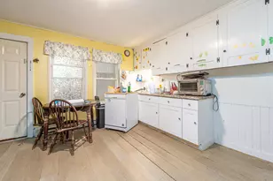 48 Essex Ave, Rumford, ME 04276 - Photo 6